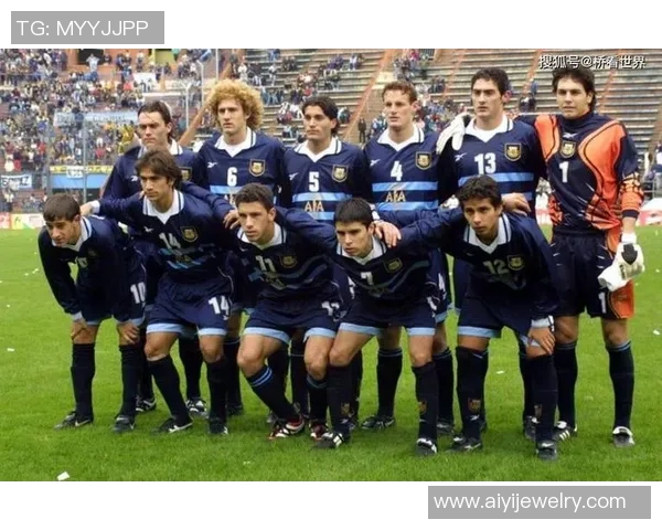 阿根廷足球传奇人物盘点及其历史地位分析